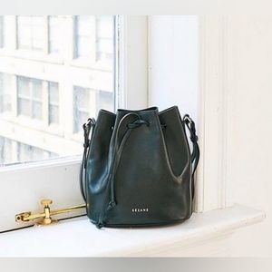 Sezane Farrow Bucket Bag Vert Bouteille / Dark Forest Green